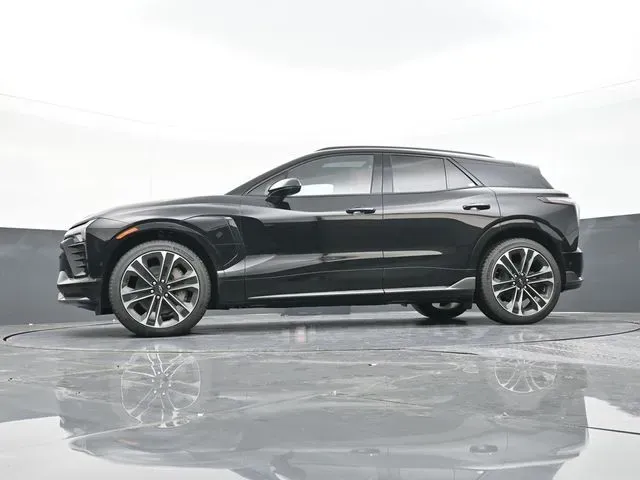2026 Chevrolet Blazer EV SS - Photo 54