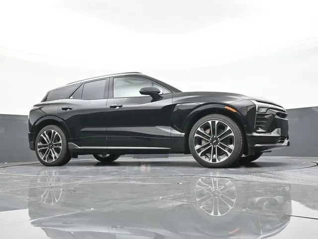 2026 Chevrolet Blazer EV SS - Photo 47