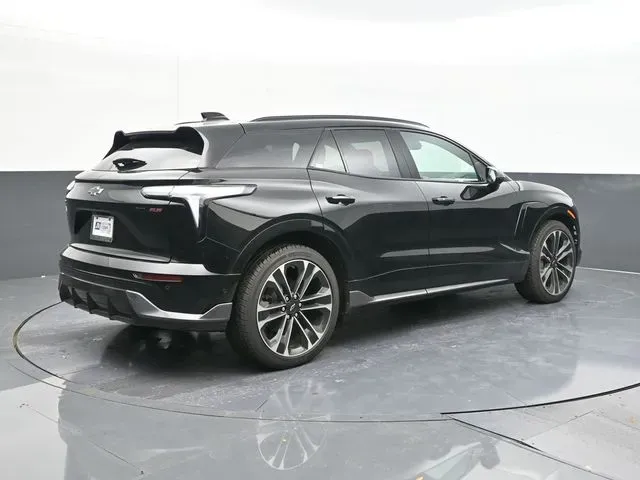 2026 Chevrolet Blazer EV SS - Photo 14