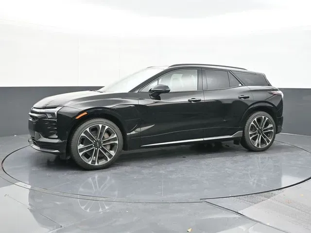 2026 Chevrolet Blazer EV SS - Photo 7