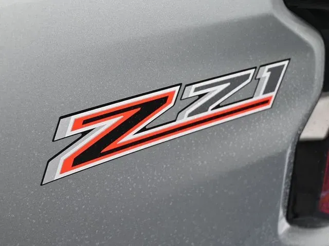 2025 Chevrolet Colorado Z71 - Photo 38