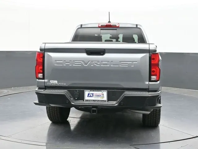 2025 Chevrolet Colorado Z71 - Photo 12