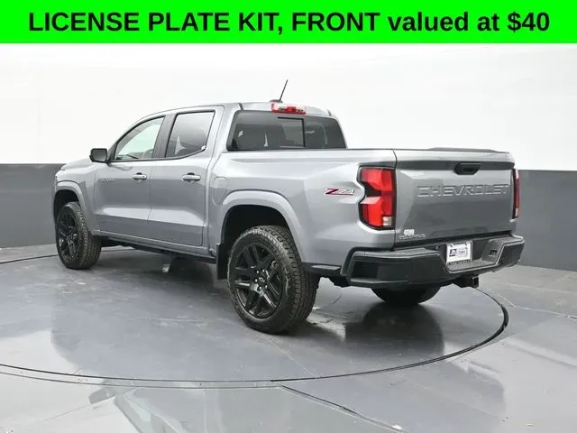 2025 Chevrolet Colorado Z71 - Photo 11