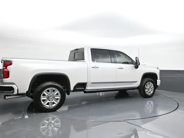 2025 Chevrolet Silverado 2500 HD High Country - Photo 16
