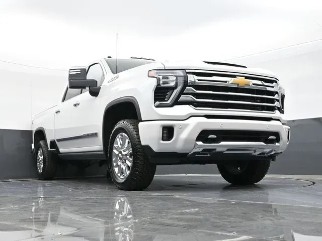 2025 Chevrolet Silverado 2500 HD High Country - Photo 49