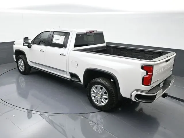 2025 Chevrolet Silverado 2500 HD High Country - Photo 55