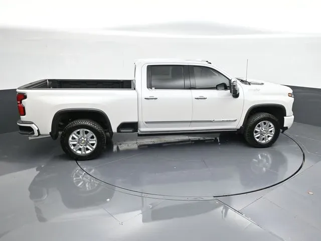 2025 Chevrolet Silverado 2500 HD High Country - Photo 58