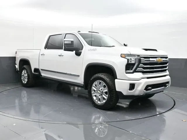 2025 Chevrolet Silverado 2500 HD High Country - Photo 22