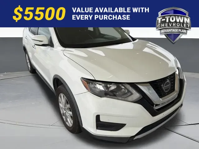 White 2020 Nissan Rogue SV for sale in Tulsa, OK