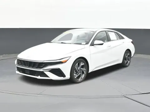 More photos of 2025 Hyundai Elantra SEL Convenience at Jim Norton T-Town Chevrolet, OK