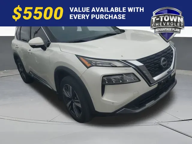 White 2022 Nissan Rogue SL for sale in Tulsa, OK