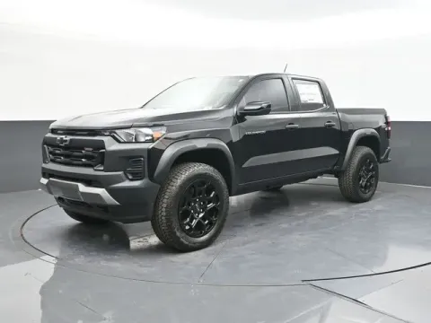 More photos of 2026 Chevrolet Colorado Trail Boss at Jim Norton T-Town Chevrolet, OK