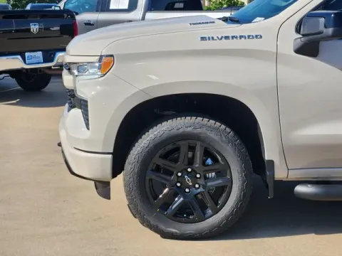 More photos of 2026 Chevrolet Silverado 1500 RST at Jim Norton T-Town Chevrolet, OK