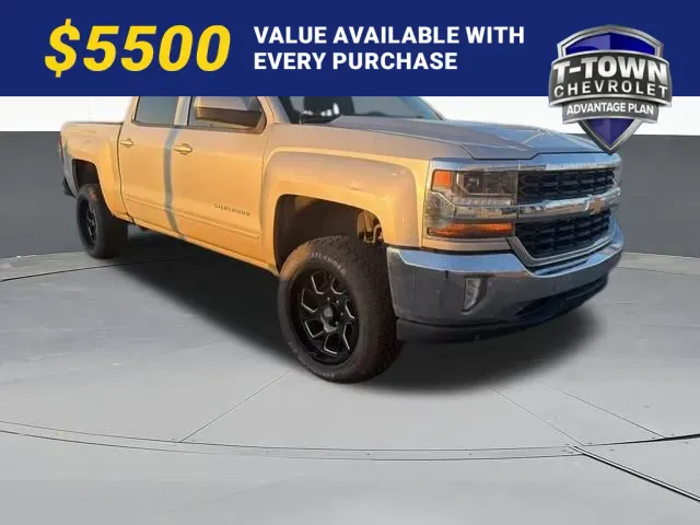 2017 Chevrolet Silverado 1500 LT Crew Cab Short Box's photo
