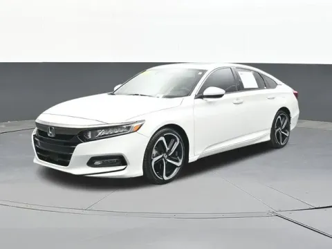 More photos of 2018 Honda Accord Sport 2.0T at Jim Norton T-Town Chevrolet, OK