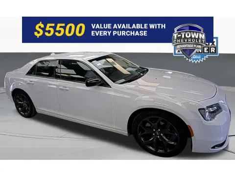 White 2022 Chrysler 300 Touring for sale in Tulsa, OK