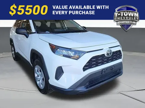 White 2020 Toyota RAV4 LE for sale in Tulsa, OK