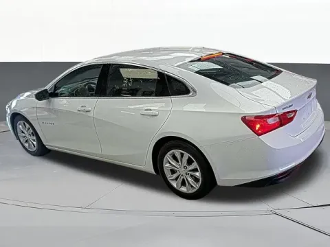 More photos of 2023 Chevrolet Malibu LT at Jim Norton T-Town Chevrolet, OK