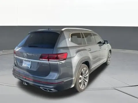 More photos of 2021 Volkswagen Atlas 3.6L V6 SEL Premium R-Line at Jim Norton T-Town Chevrolet, OK