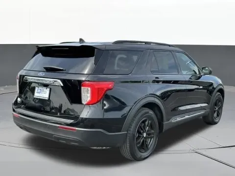 More photos of 2023 Ford Explorer XLT at Jim Norton T-Town Chevrolet, OK
