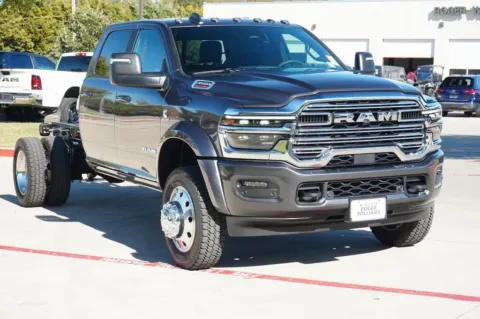 More photos of 2026 Ram 4500 Chassis Cab Big Horn at Roger Williams Chrysler Dodge Jeep Ram, TX