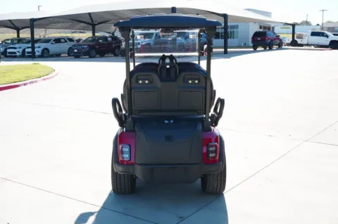 Another view of 2026 Epic E40L FORWARD FACING for sale in Weatherford, TX at Roger Williams Chrysler Dodge Jeep Ram