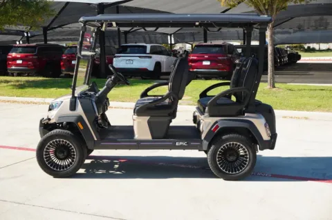 Photos of 2026 Epic E40L FORWARD FACING for sale in Weatherford, TX at Roger Williams Chrysler Dodge Jeep Ram