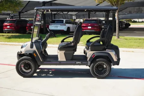 Photos of 2026 Epic E40L FORWARD FACING for sale in Weatherford, TX at Roger Williams Chrysler Dodge Jeep Ram