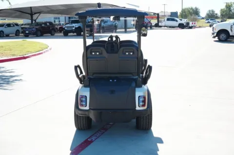 Another view of 2026 Epic E40L FORWARD FACING for sale in Weatherford, TX at Roger Williams Chrysler Dodge Jeep Ram