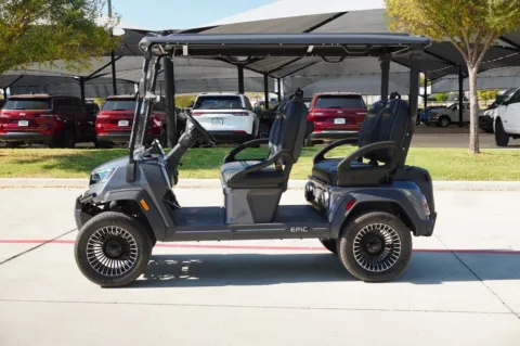 Photos of 2026 Epic E40L FORWARD FACING for sale in Weatherford, TX at Roger Williams Chrysler Dodge Jeep Ram