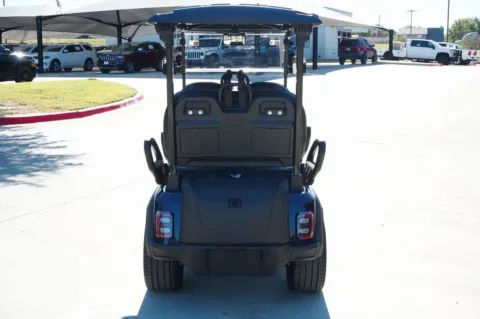 Another view of 2026 Epic E40L FORWARD FACING for sale in Weatherford, TX at Roger Williams Chrysler Dodge Jeep Ram