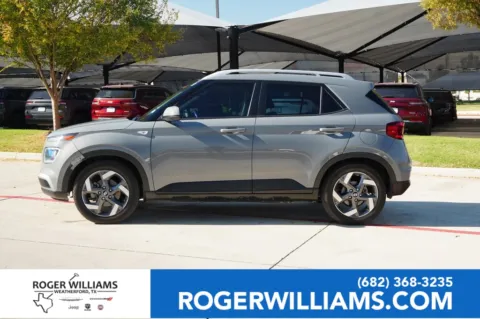 Gray 2021 Hyundai Venue SEL for sale in Weatherford, TX