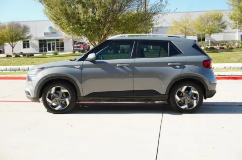 Photos of 2021 Hyundai Venue SEL for sale in Weatherford, TX at Roger Williams Chrysler Dodge Jeep Ram
