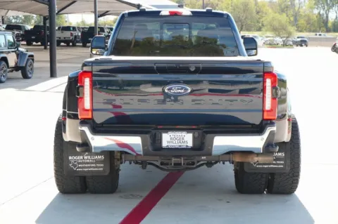 More photos of 2024 Ford Super Duty F-450 DRW LARIAT at Roger Williams Chrysler Dodge Jeep Ram, TX
