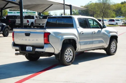 More photos of 2024 Toyota Tacoma SR5 at Roger Williams Chrysler Dodge Jeep Ram, TX