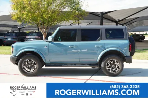 Blue 2022 Ford Bronco Outer Banks for sale in Weatherford, TX