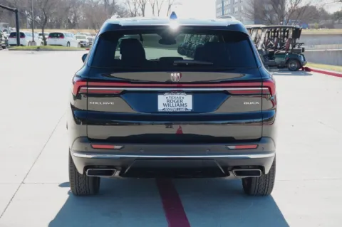 More photos of 2025 Buick Enclave Preferred at Roger Williams Chrysler Dodge Jeep Ram, TX