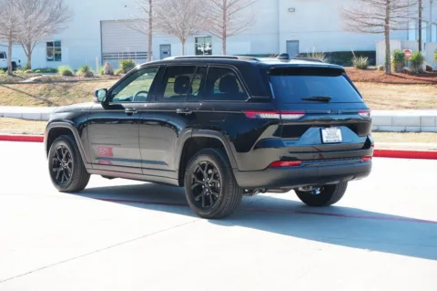 Another view of 2024 Jeep Grand Cherokee Altitude for sale in Weatherford, TX at Roger Williams Chrysler Dodge Jeep Ram