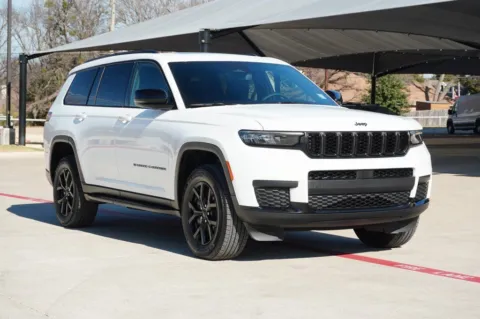 More photos of 2024 Jeep Grand Cherokee L Altitude X at Roger Williams Chrysler Dodge Jeep Ram, TX