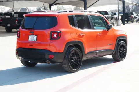 More photos of 2021 Jeep Renegade Latitude at Roger Williams Chrysler Dodge Jeep Ram, TX