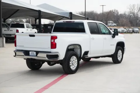 More photos of 2023 Chevrolet Silverado 2500HD LT at Roger Williams Chrysler Dodge Jeep Ram, TX