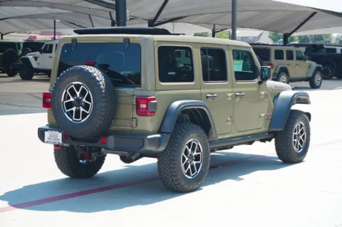 More photos of 2025 Jeep Wrangler Rubicon at Roger Williams Chrysler Dodge Jeep Ram, TX