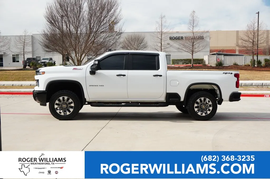 2025 Chevrolet Silverado 2500HD Custom for sale in Weatherford, TX