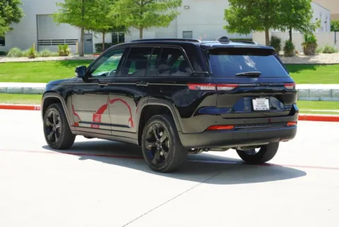 Another view of 2025 Jeep Grand Cherokee Limited for sale in Weatherford, TX at Roger Williams Chrysler Dodge Jeep Ram