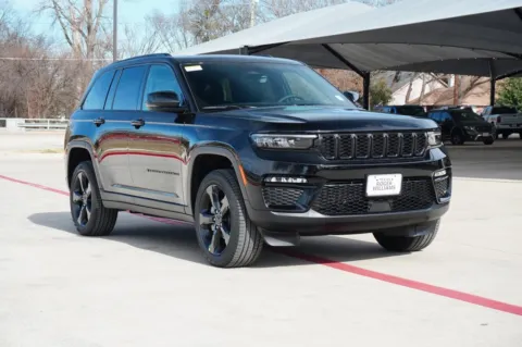 More photos of 2025 Jeep Grand Cherokee Limited at Roger Williams Chrysler Dodge Jeep Ram, TX