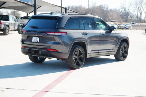 More photos of 2024 Jeep Grand Cherokee Altitude X at Roger Williams Chrysler Dodge Jeep Ram, TX