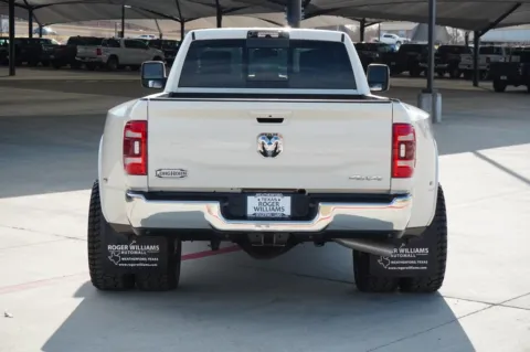 More photos of 2024 Ram 3500 Longhorn at Roger Williams Chrysler Dodge Jeep Ram, TX