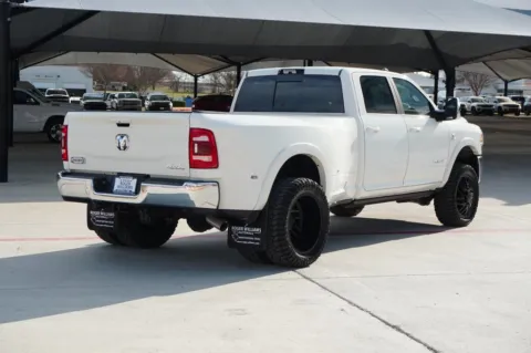 More photos of 2024 Ram 3500 Longhorn at Roger Williams Chrysler Dodge Jeep Ram, TX