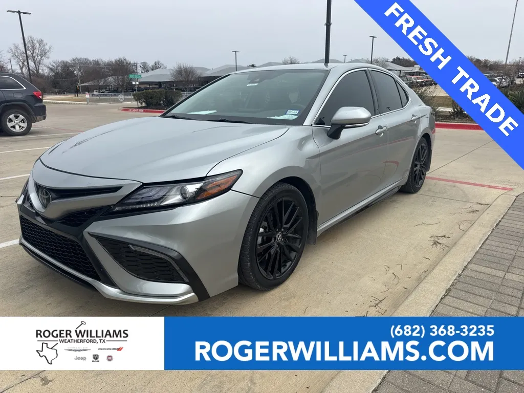 Silver 2022 Toyota Camry XSE for sale in Weatherford, TX