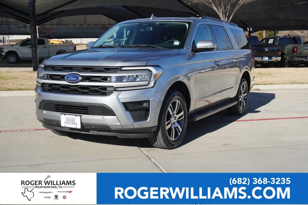 Silver 2024 Ford Expedition Max XLT for sale in Weatherford, TX